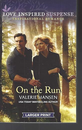 On the Run (Love Inspired Suspense Large Print)