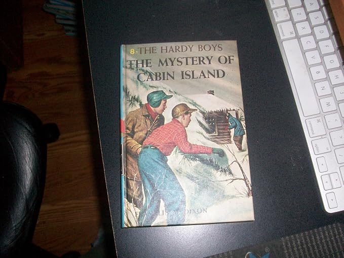 The Mystery of Cabin Island (Hardy Boys, Book 8)